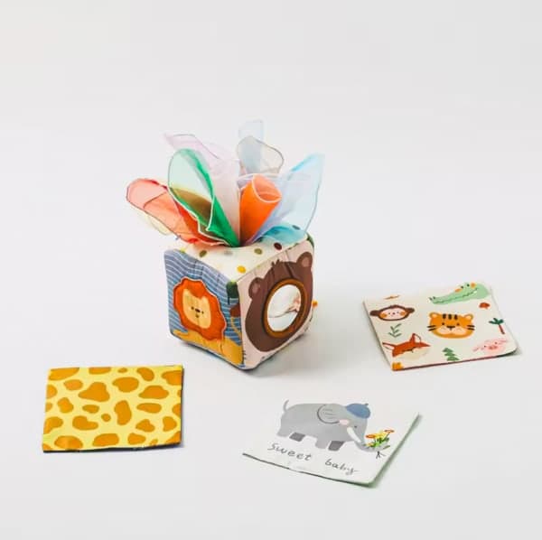 М’який розвивальний куб із навчальними серветками